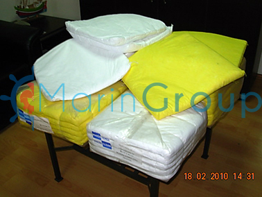 Oil Absorbent Pillow